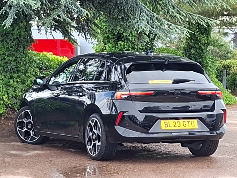 Vauxhall Astra 1.5 Turbo D Ultimate BL23GTU Black #2