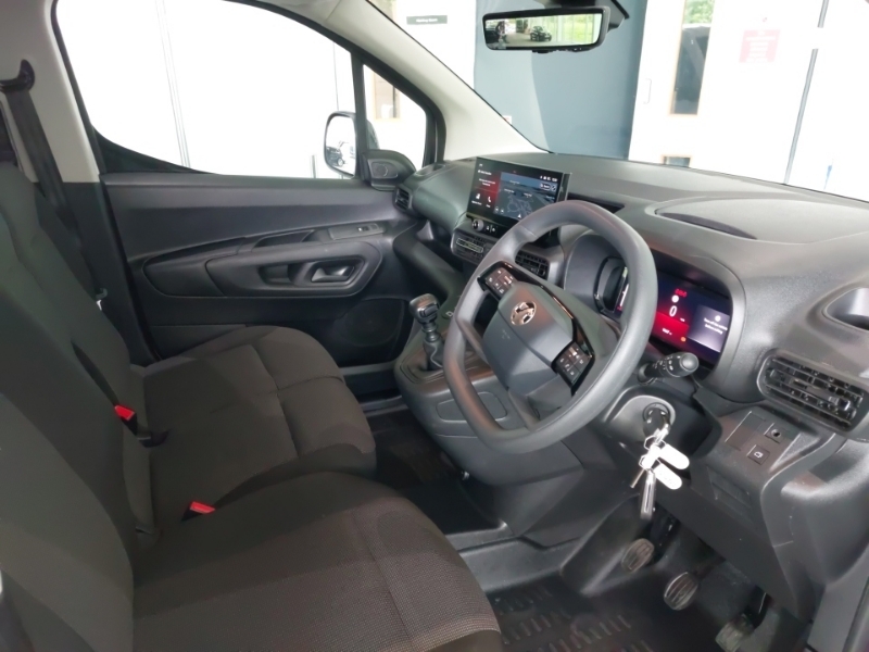Vauxhall Combo 1.5 Turbo D 100Ps Pro H1 Van White #3