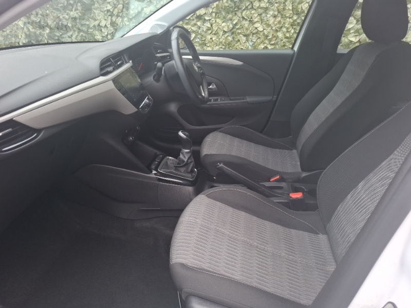 Vauxhall Corsa 1.2 Design SC22CHG White #5