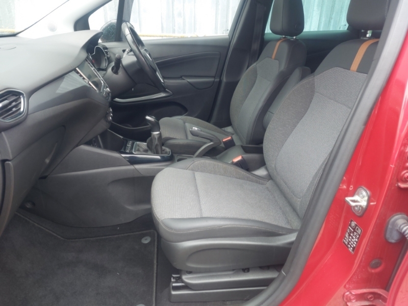 Vauxhall Crossland 1.2 Elite Nav Red #5