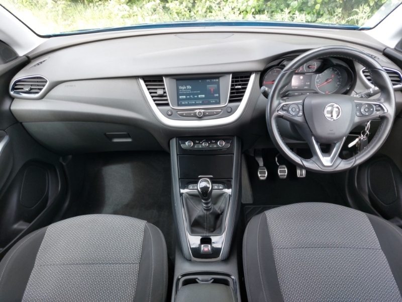 Vauxhall Grandland X 1.2 Turbo Design Line SA19FXF Blue #3