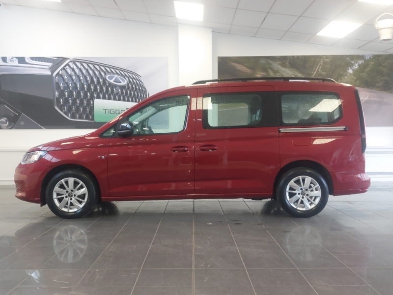 Volkswagen Caddy Maxi Life 2.0 Tdi 122 Life Red #4
