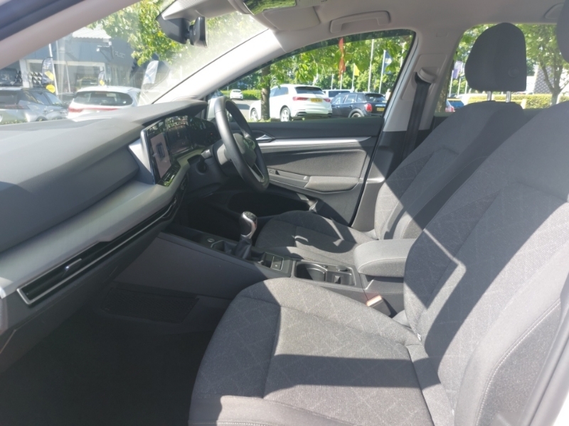 Volkswagen Golf 2.0 Tdi Life HJ71OSE White #5
