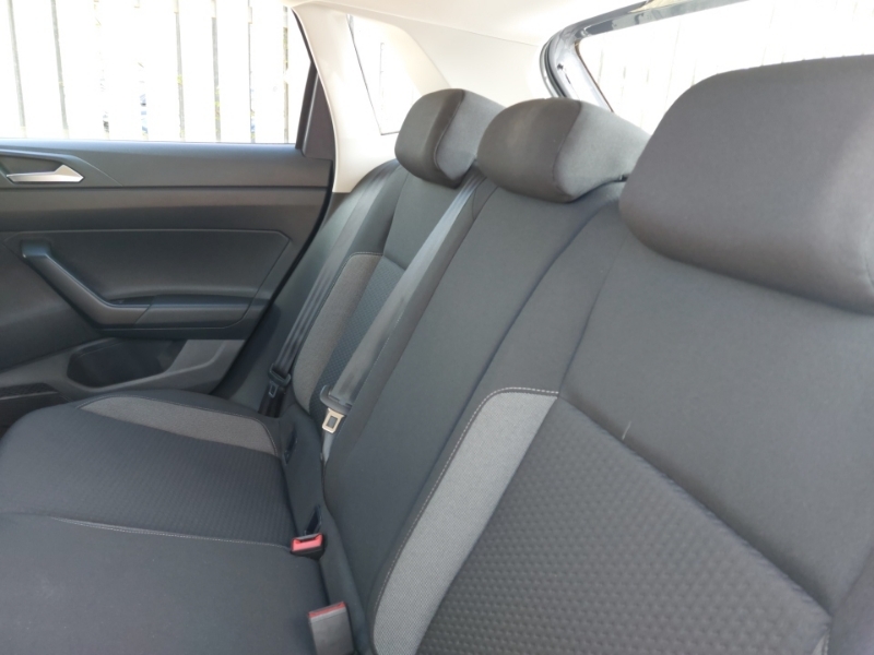Volkswagen Polo 1.0 Life SD73HXF Grey #6