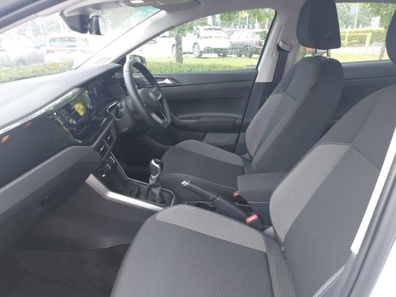 Volkswagen Polo 1.0 Tsi Life SK73KAO White #5