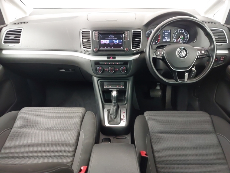 Volkswagen Sharan 1.4 Tsi Se Nav Dsg Silver #3
