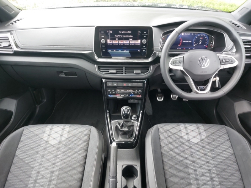 Volkswagen T-Cross 1.0 Tsi 115 R-line KP26UOJ Black #3