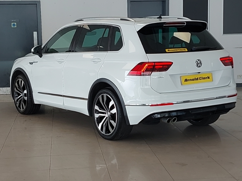 Volkswagen Tiguan 1.5 Tsi Evo 150 R-line Dsg SF19NJS White #2