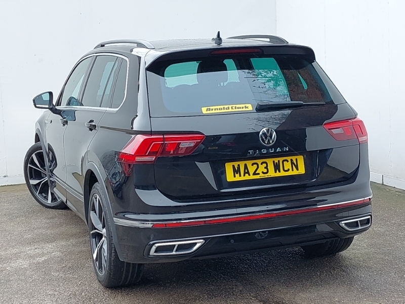 Volkswagen Tiguan 1.5 Tsi 150 R-line Dsg MA23WCN Black #2