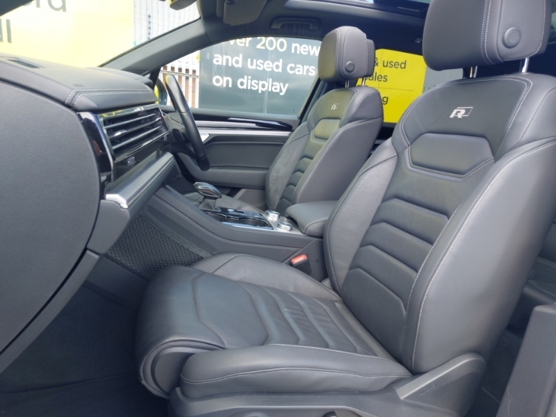 Volkswagen Touareg 3.0 V6 Tdi 4Motion Black Edition Tip White #5