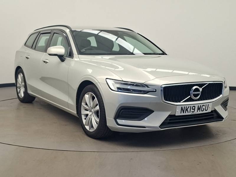 Volvo V60 2.0 D4 190 Momentum Gold