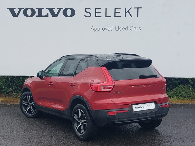 Volvo XC40 1.5 T3 163 R Design SM21LVT Red #2