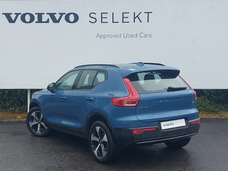 Volvo XC40 2.0 B3p Plus Dark SM24GAX Blue #2
