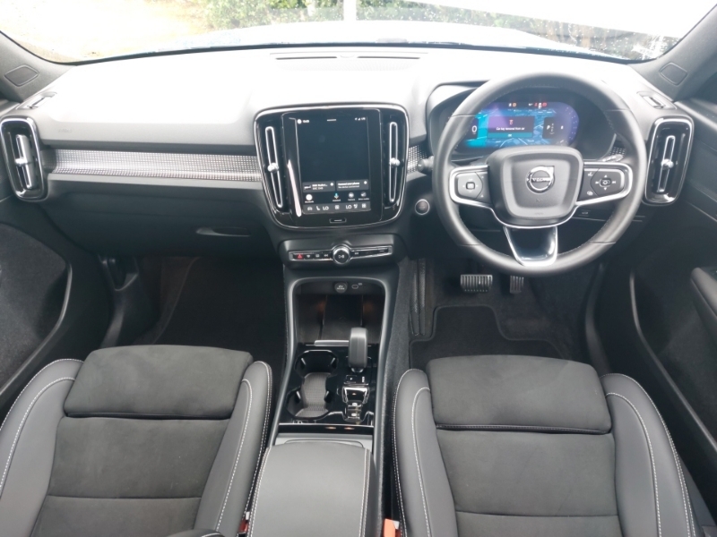 Volvo XC40 2.0 B3p Plus Dark SM24GAX Blue #3