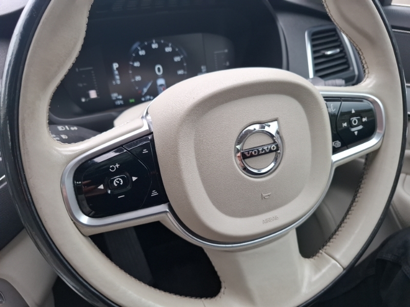Volvo XC90 2.0 D5 Powerpulse Momentum Pro Awd 231 Bhp Blue #12
