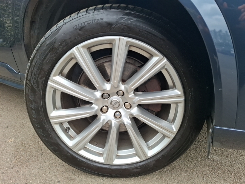 Volvo XC90 2.0 D5 Powerpulse Momentum Pro Awd 231 Bhp Blue #9