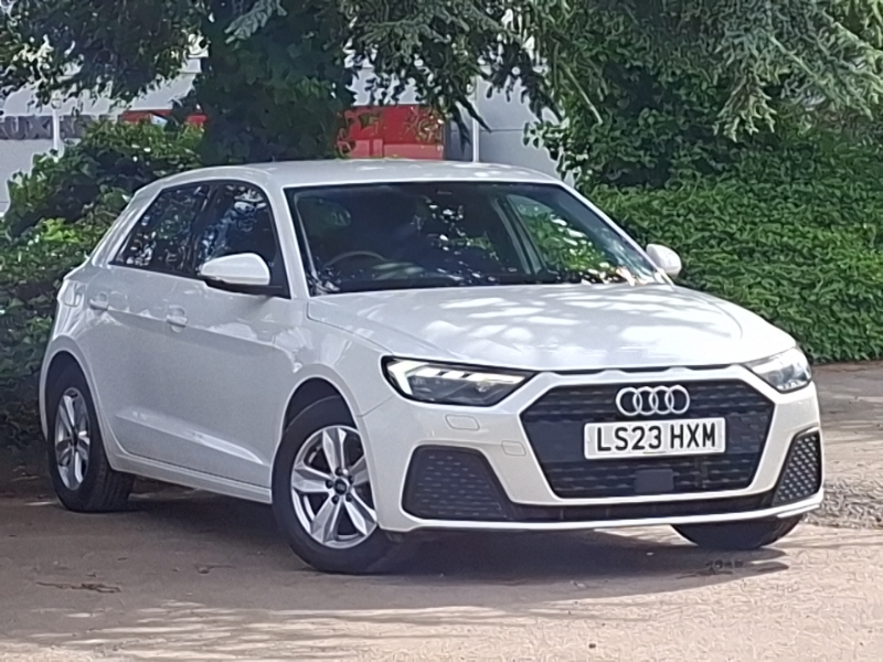 Audi A1 25 Tfsi Technik White