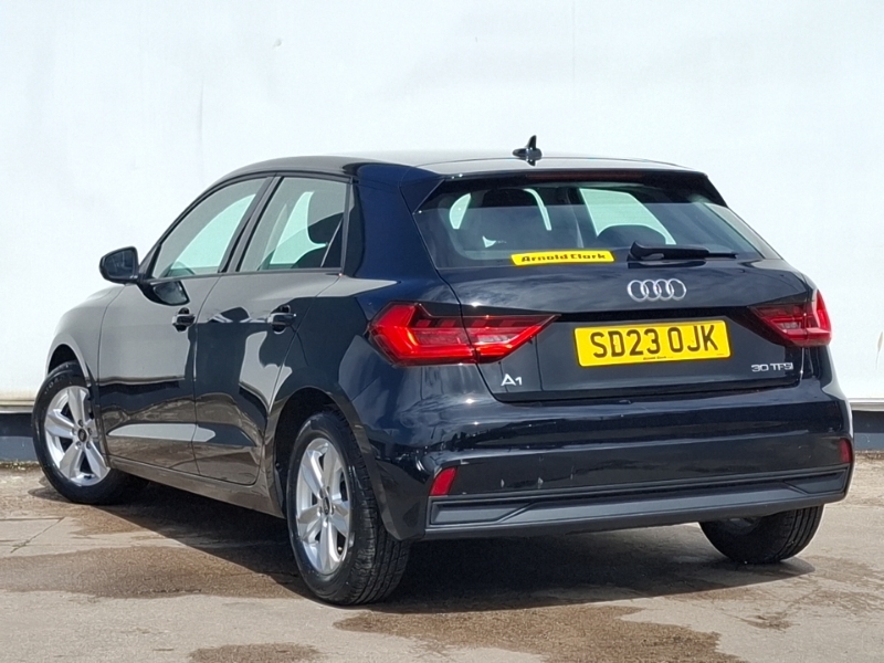 Audi A1 30 Tfsi 110 Technik Black #2