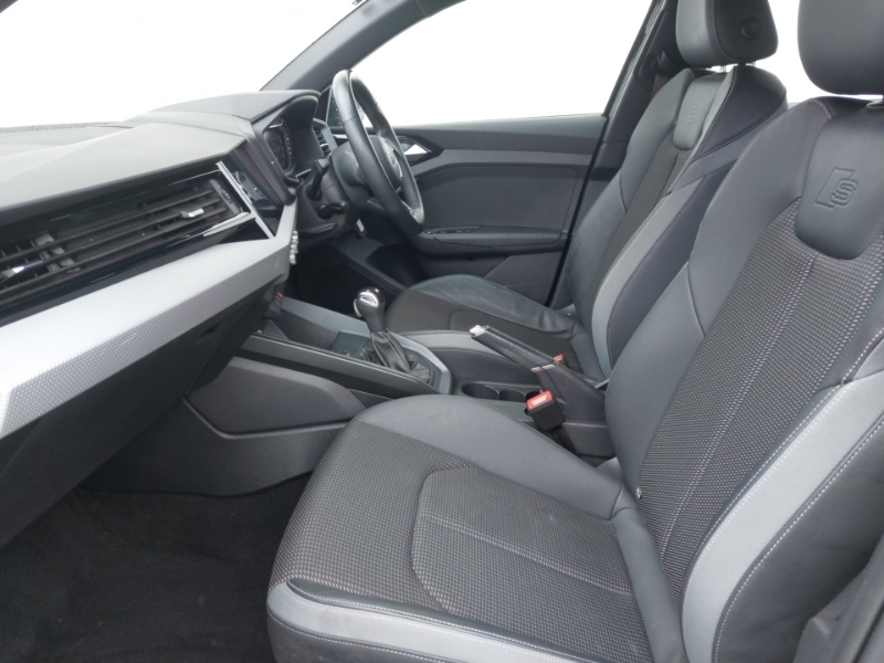 Audi A1 25 Tfsi S Line S Tronic Black #5