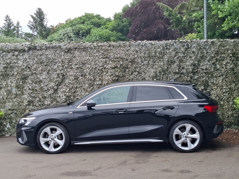 Audi A3 30 Tfsi S Line Black #4