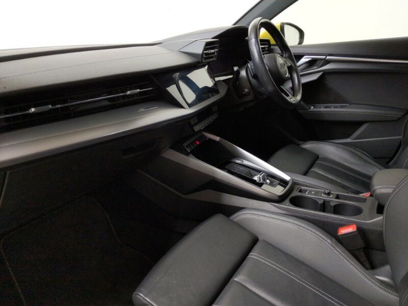 Audi A3 30 Tfsi S Line S Tronic Yellow #5