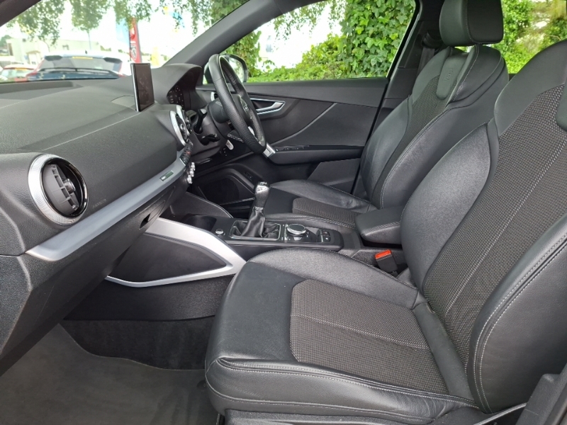 Audi Q2 30 Tfsi S Line Black #5