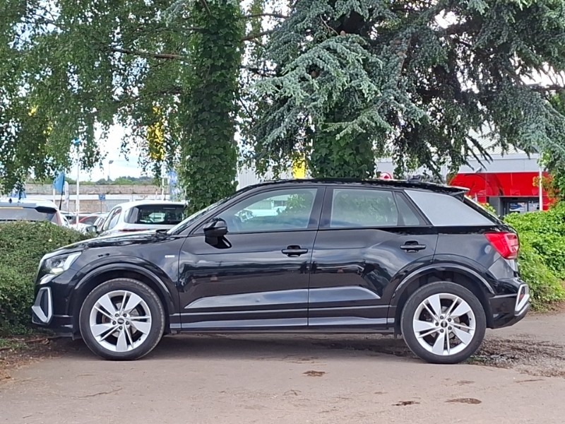 Audi Q2 30 Tfsi S Line Black #4
