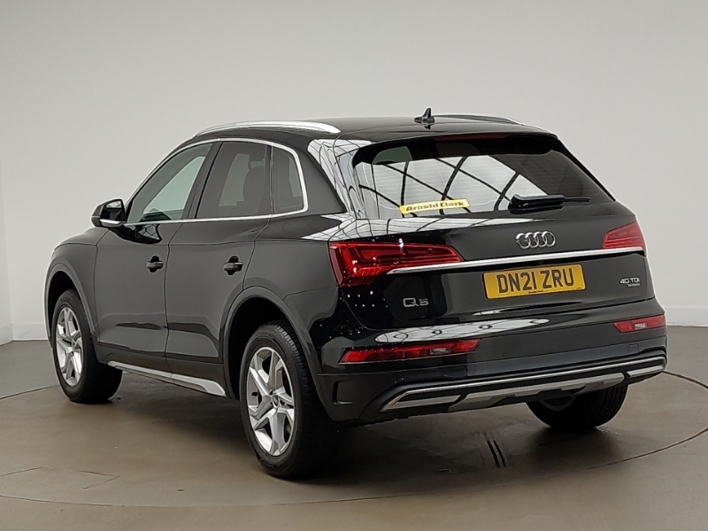 Audi Q5 40 Tdi Quattro Sport S Tronic Black #2