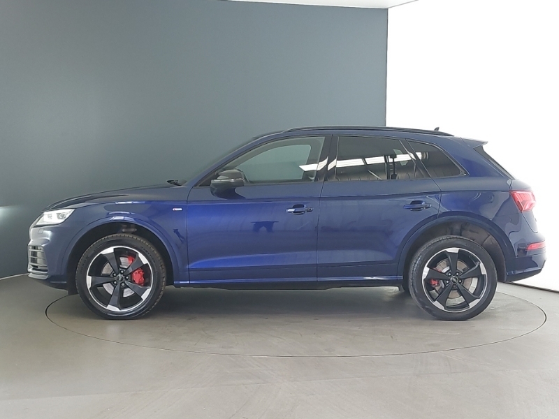 Audi Q5 40 Tdi Quattro Black Edition S Tronic GK70CGX Blue #4