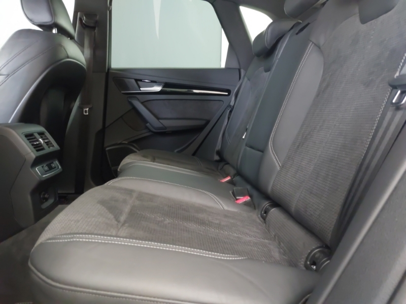 Audi Q5 40 Tdi Quattro Black Edition S Tronic GK70CGX Blue #6