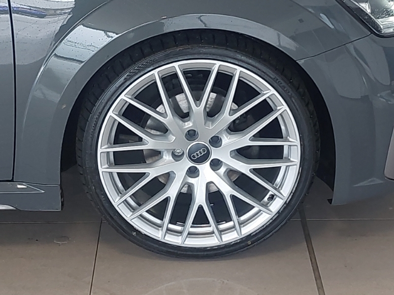 Audi TT 2L S Line White #14