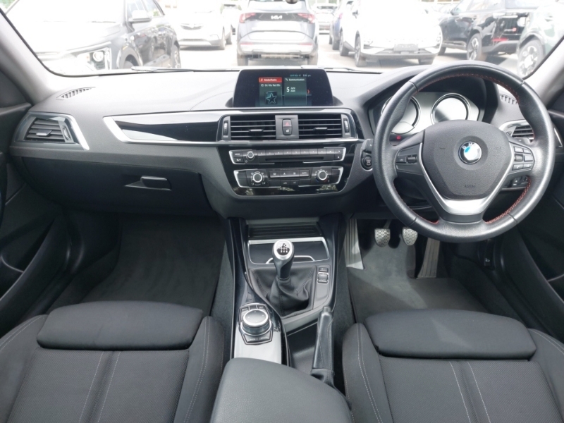 BMW 2 Series 218I Sport Nav White #3