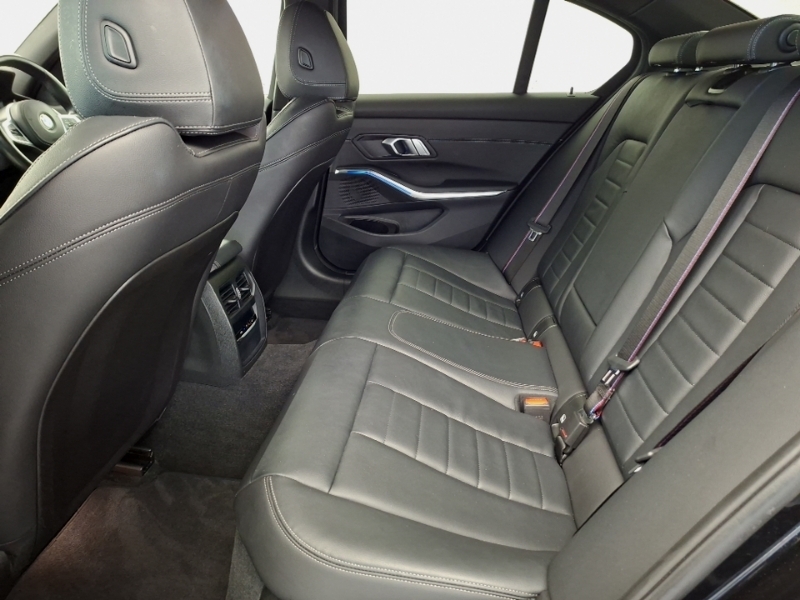 BMW 3 Series 320I M Sport Step PK72DUV Black #6