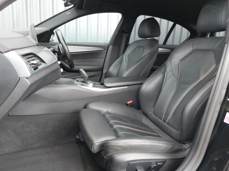BMW 5 Series 530D M Sport Black #5