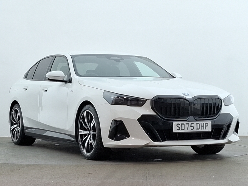 BMW 5 Series 530E M Sport Pro White