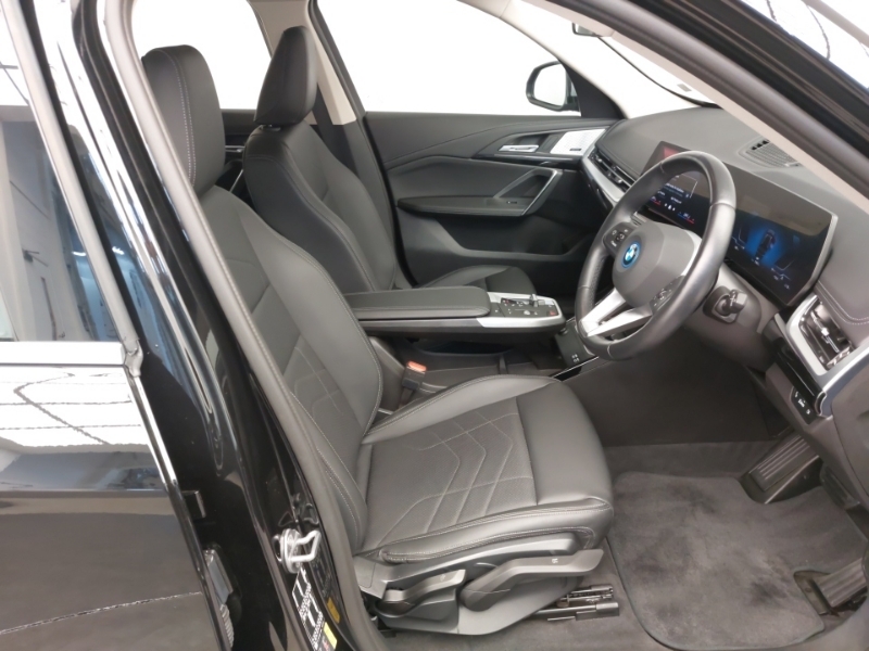 BMW iX1 230Kw Xdrive30 Xline 65Kwh Black #6