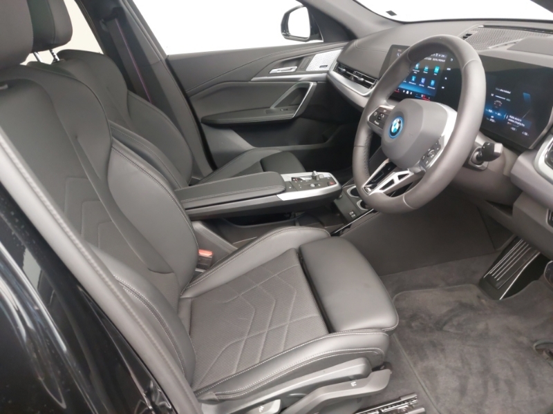 BMW iX2 230Kw Xdrive30 M Sport 65Kwh Black #6