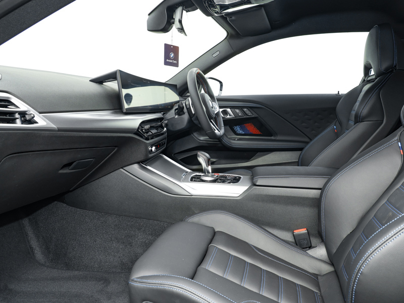 BMW M2 M2 480 Step White #5