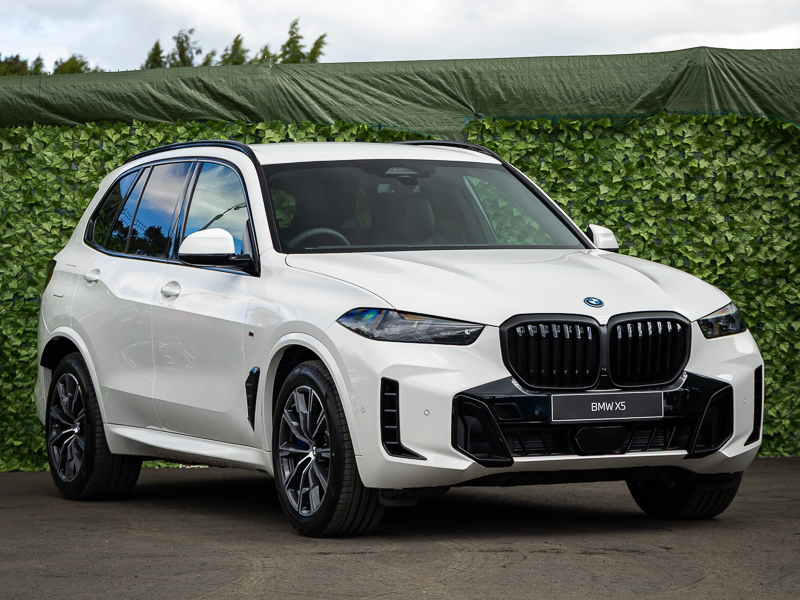 BMW X5 Xdrive50e M Sport Pro Pack White
