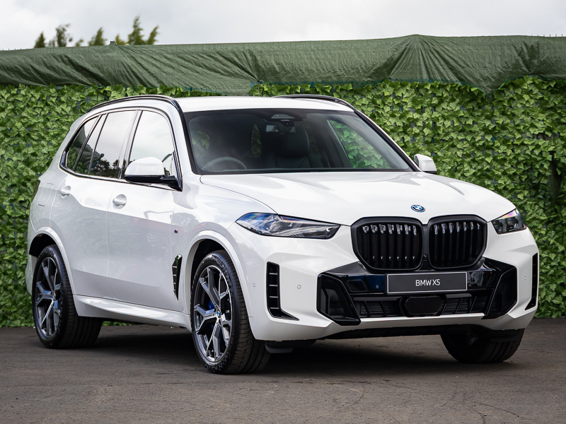 BMW X5 Xdrive50e M Sport Pro Pack White