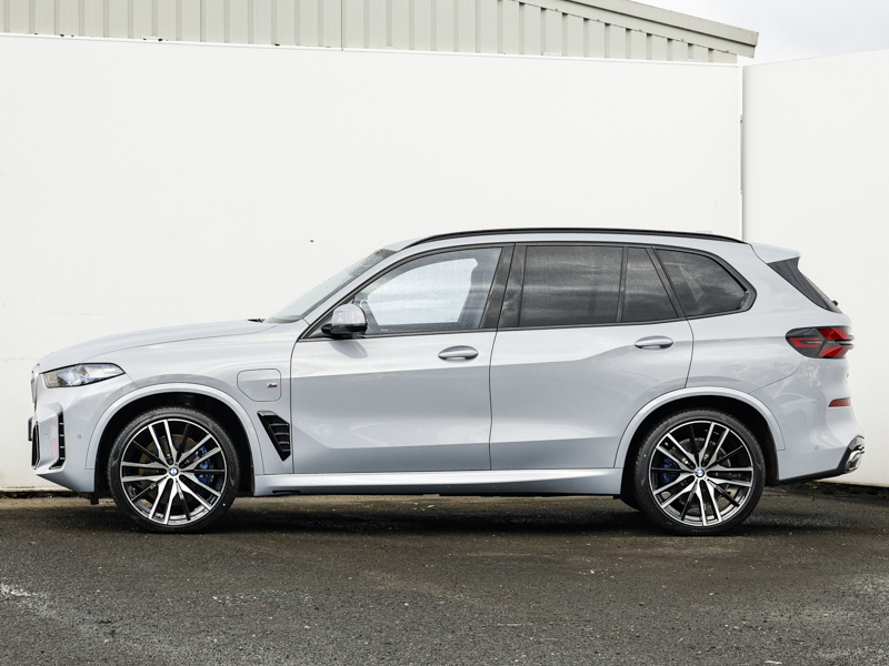 BMW X5 Xdrive50e M Sport Grey #4
