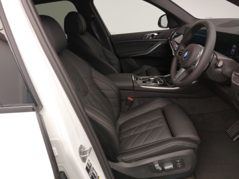 BMW X5 Xdrive50e M Sport  White #6