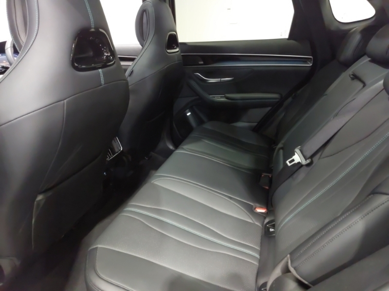 Byd Seal U 1.5 Dm-i Comfort Black #6