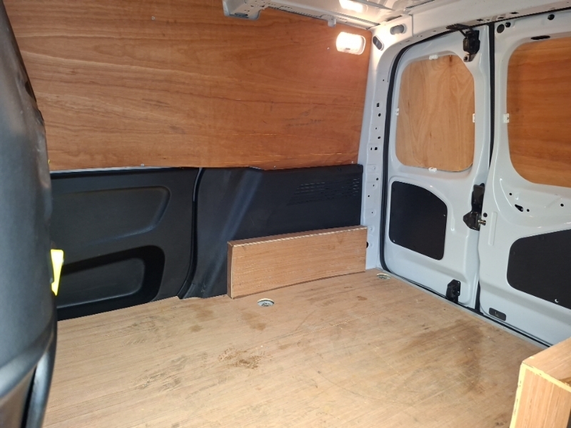 Citroen Berlingo 1.5 Bluehdi 650Kg Enterprise Ed 100Ps 6 Spd Ss White #6
