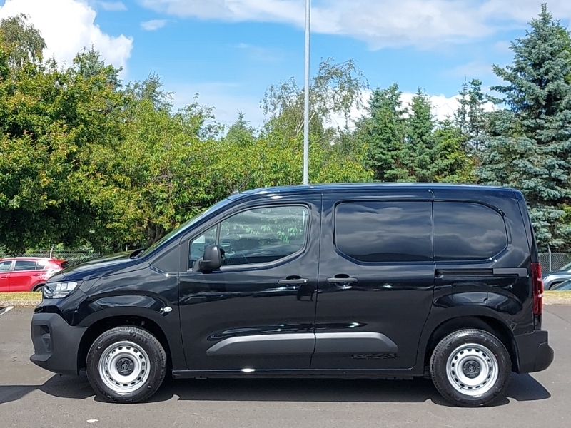Citroen Berlingo 1.5 D 100Ps Van Enterprisereduced Payload Black #4