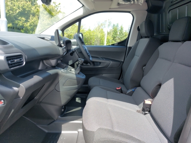 Citroen Berlingo 1.5 D 100Ps Van Enterprisereduced Payload Black #5