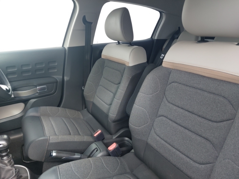 Citroen C3 1.5 Bluehdi Shine Plus Beige #5