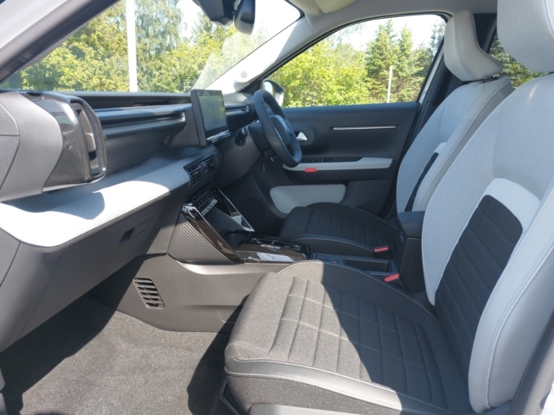 Citroen C3 1.2 Hybrid 110 Max E-dcs6 White #5