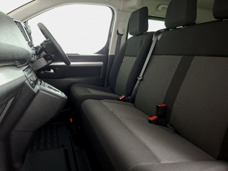 Citroen e-SpaceTourer 100Kw Business M 9 Seat 50Kwh Black #5