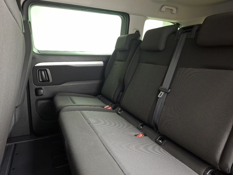Citroen e-SpaceTourer 100Kw Business M 9 Seat 50Kwh Black #6